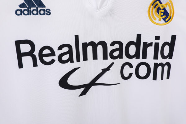 REAL MADRID 2001/02 - Imagen 4