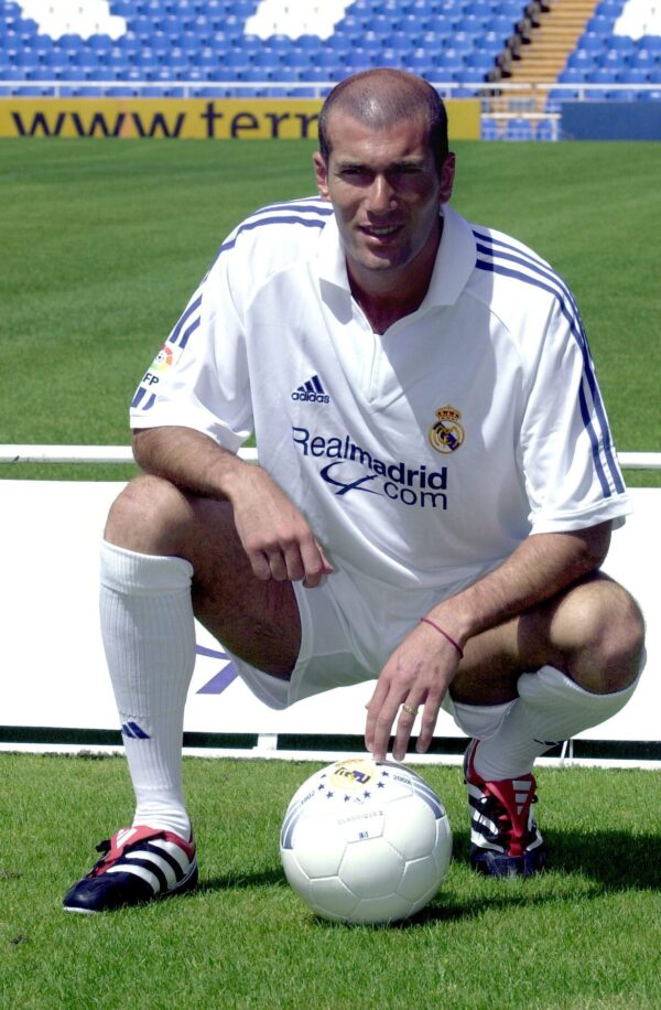 REAL MADRID 2001/02 - Imagen 6