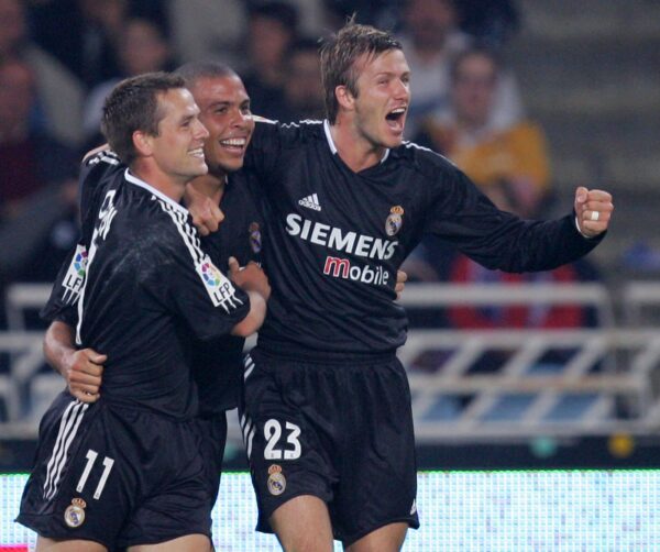 REAL MADRID 2004/05 2ª EQUIPACIÓN - Imagen 2